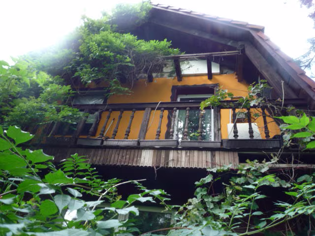 Zwangsversteigerung Einfamilienhaus in Berlin, Altglienicke