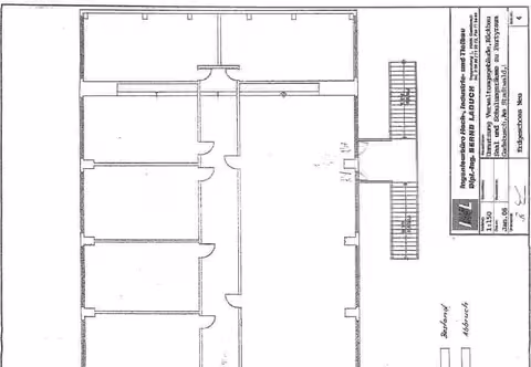 Zwangsversteigerung Gewerbe in Gadebusch – Grundriss 1. OG Bürogebäude und Zwischenbau sowie EG Saalgebäude.