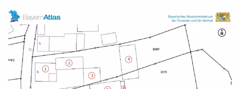 Zwangsversteigerung Grundstück in Windorf, Hitzing – Lageplan der Gebäudeaufteilung auf den Flurstücken 3079 und 3080.