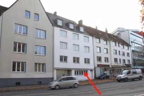 Zwangsversteigerung Büro in Essen, Ostviertel – Straßenansicht des Wohn- und Geschäftshauses Gerlingstraße 14.