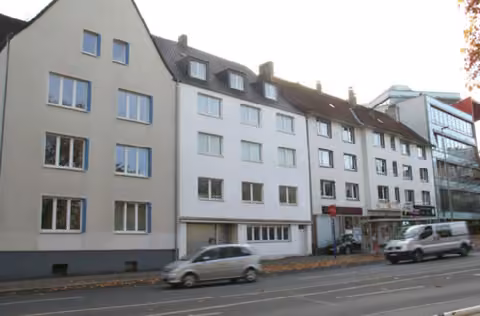 Zwangsversteigerung Eigentumswohnung in Essen, Ostviertel – Straßenansicht des Vorderhauses der Liegenschaft Gerlingstraße 14 in Essen.