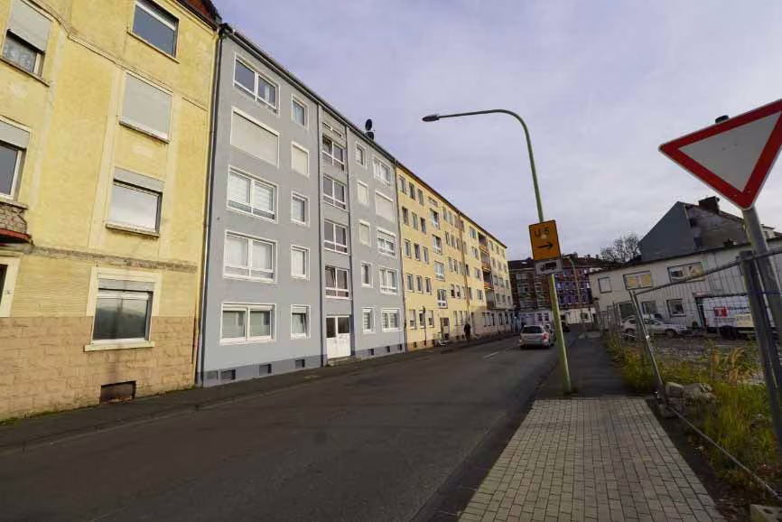 Zwangsversteigerung Mehrfamilienhaus in Hagen, Eckesey – Blick in die Brinkstraße in südlicher Richtung.