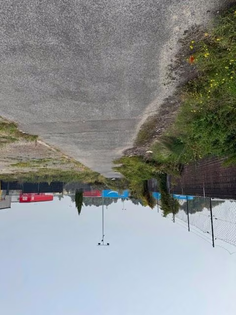 Zwangsversteigerung Halle/Lager in Nettetal, Kaldenkirchen – Zufahrts- und Außenanlagenbereich des Bewertungsgrundstücks.
