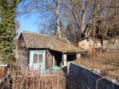 Zwangsversteigerung Einfamilienhaus in Unterwellenborn, Könitz – Nordwest-Fassadenansicht des Wohngebäudes.