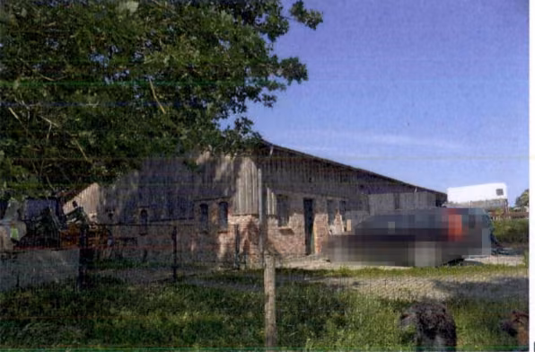 Zwangsversteigerung Gewerbe in Kaisborstel – Flurstück 14/1 mit dem teilüberbauten Stallgebäude.