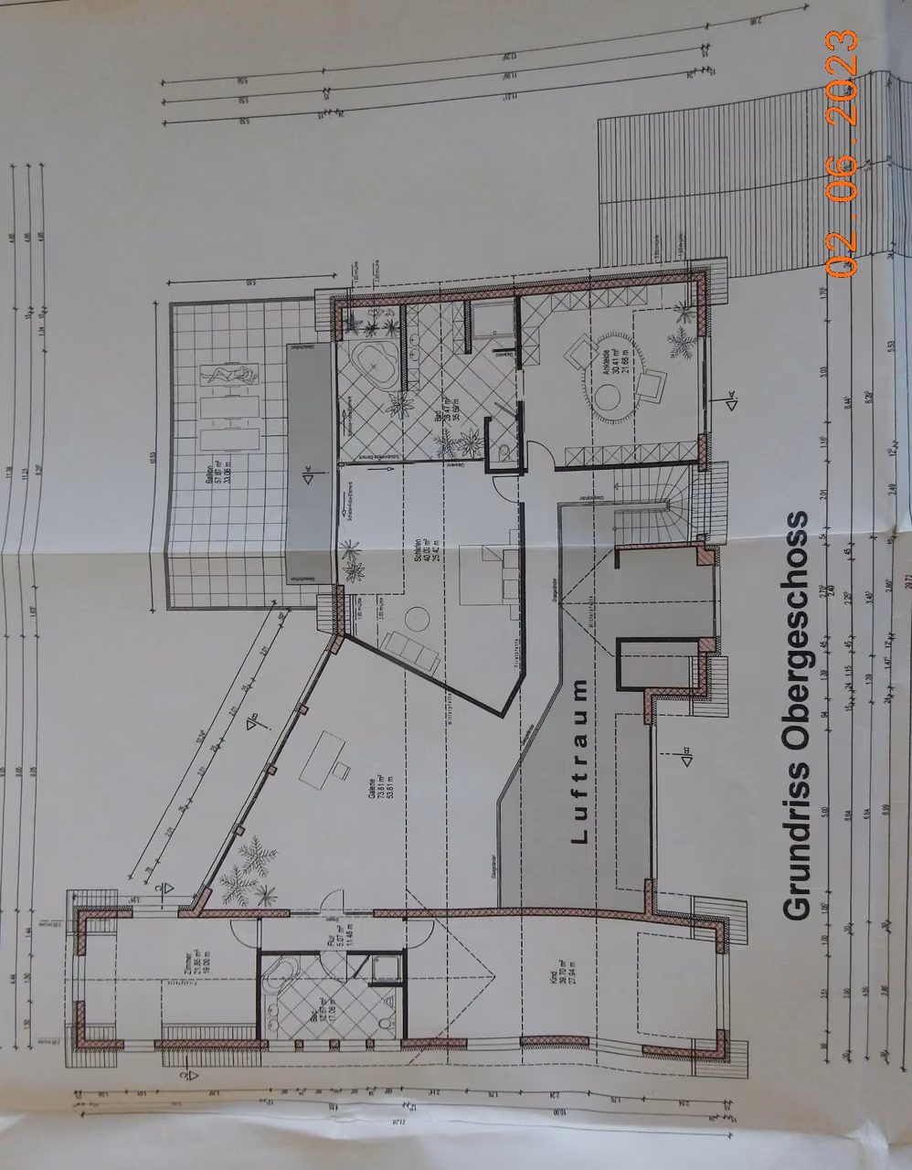 Zwangsversteigerung Einfamilienhaus in Hanau, Kesselstadt – Grundriss Obergeschoss mit Galerie und Terrassenbereich.