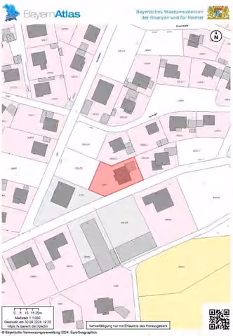 Zwangsversteigerung Büro in Mamming – Amtlicher Lageplanauszug mit Kennzeichnung des Flurstücks 1051.