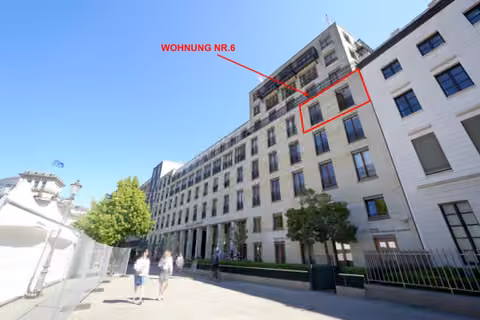 Zwangsversteigerung Eigentumswohnung in Berlin, Mitte – Fassadenansicht von der Ebertstraße mit Lage der Wohnung Nr. 6.