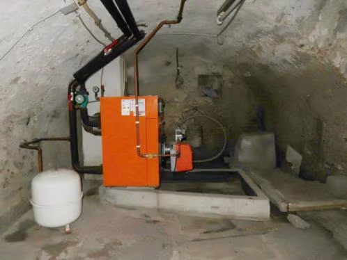 Zwangsversteigerung Einfamilienhaus in Gevelsberg, Asbeck – Gewölbekeller mit Gas-Zentralheizungsanlage