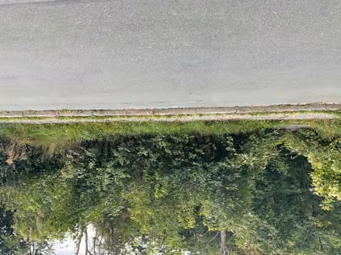 Zwangsversteigerung Grundstück in Jena, Jena-West – Ansicht des Bewertungsgrundstücks von der Südseite aus.