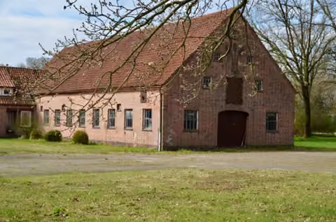 Zwangsversteigerung in Elsdorf, Ehestorf – Nordostansicht des ehemaligen Stallgebäudes